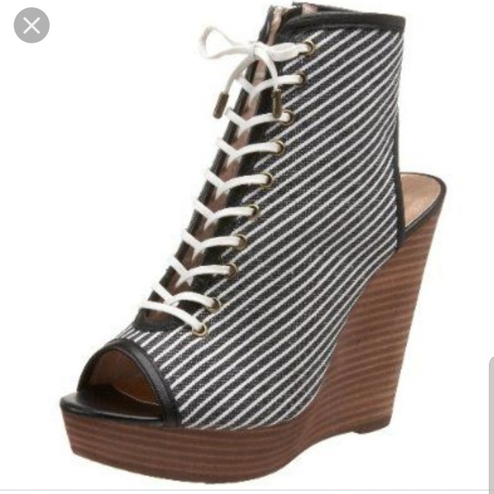 Steven by Steve Madden Wyndi Wedge